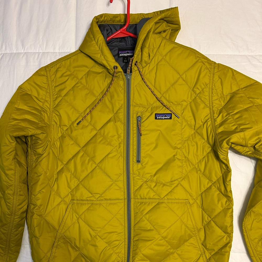 Patagonia Diamond Quilted Bomber Hoody, Men’s Large